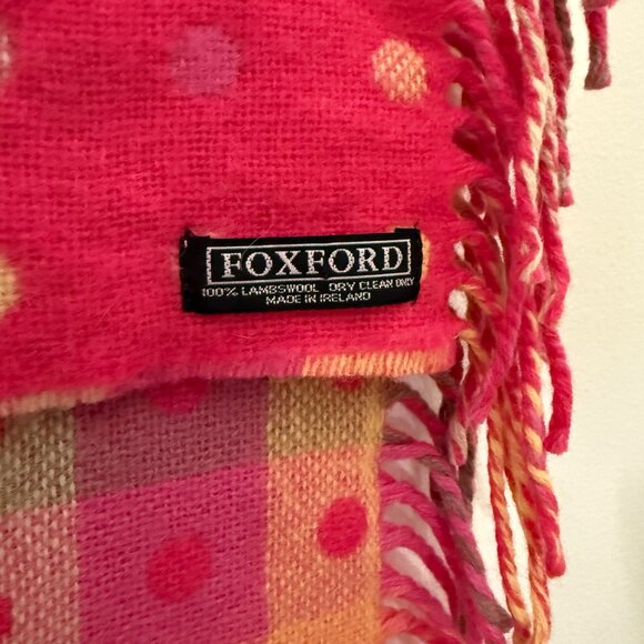Foxford 100% Lambswool Reversible Polka Dot Scarf - Picture 4 of 6